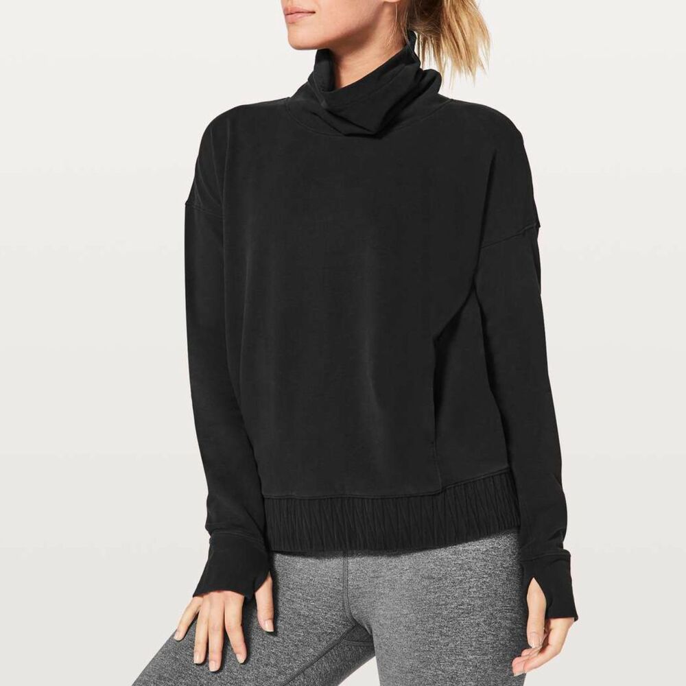 Lululemon Pullover Sweater stress less turtleneck womens Black size 6 athleisure